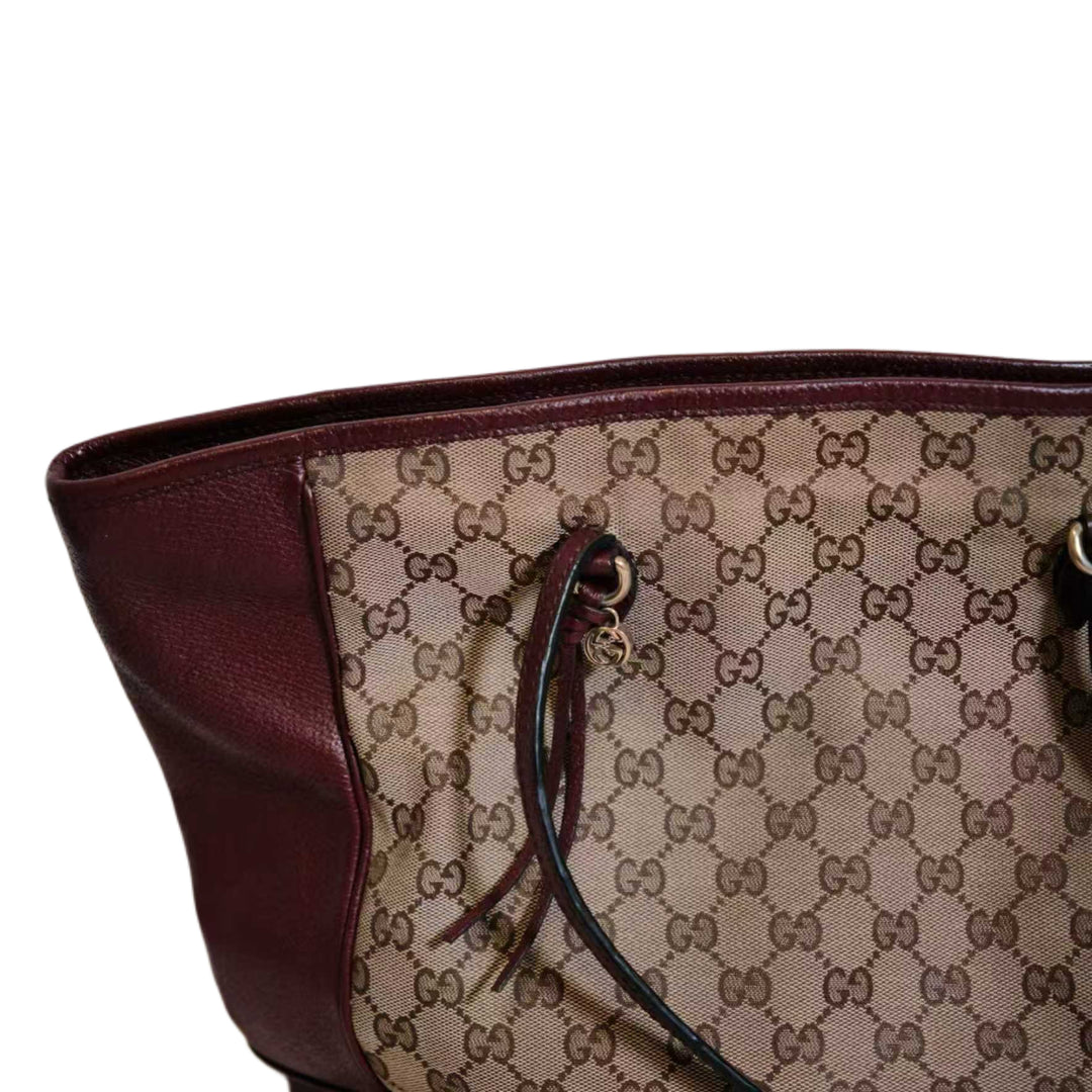 Gucci GG Canvas Bree