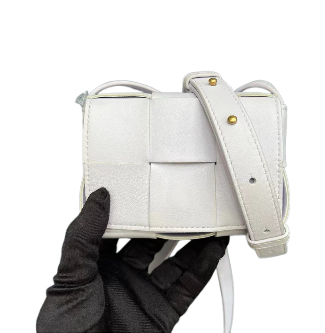 Bottega Veneta Intrecciato Cassette