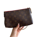 Load image into Gallery viewer, Louis Vuitton Pallas Clutch
