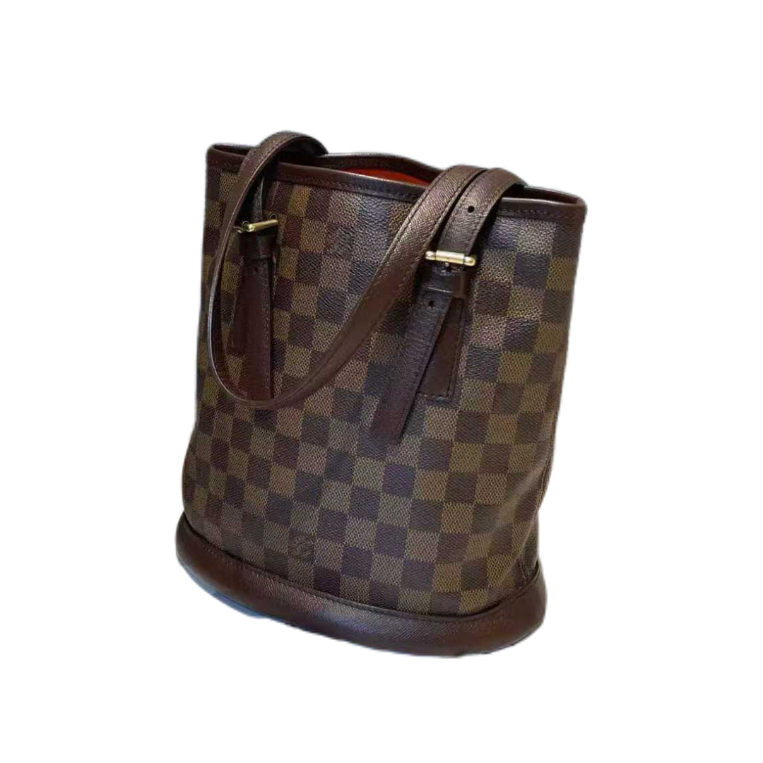 Louis Vuitton Marais Bucket Bag in Damier Ebene