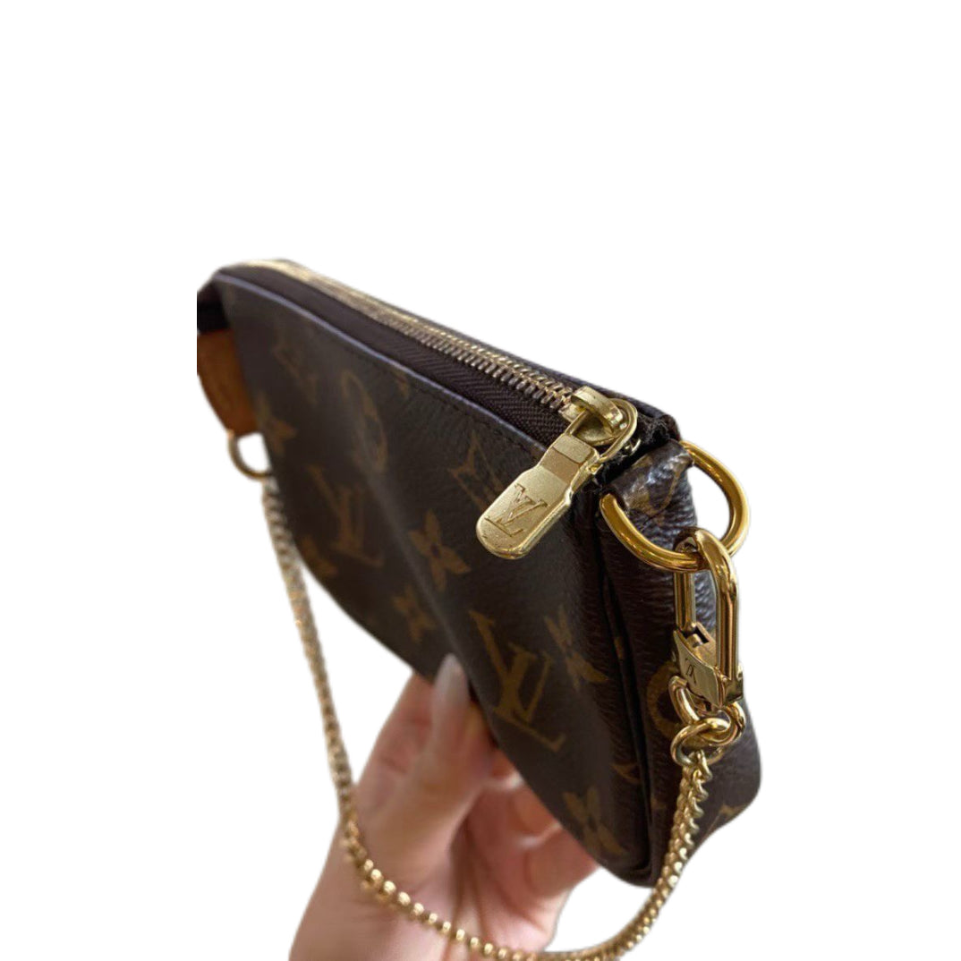 Louis Vuitton Monogram Pochette Accessoires Mini