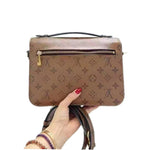 Load image into Gallery viewer, Louis Vuitton Monogram Pochette Métis
